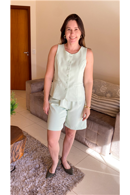 coletes em cores candy color; colete candy; colete; blusa colete; colete verde; colete azul; colete rosa; Madame Charlotte