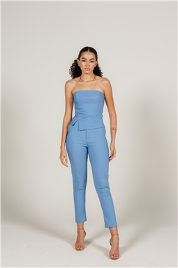 corselet azul; corselet com pequena abertura frontal; corselete azul Lile; corselet; tomara que caia; Lile; madame Charlotte